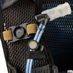 AIMANT ATTACHE TUBE POCHE A EAU SAC TRAIL ULTRA 15 L -Équipement Sportif aimant attache tube poche a eau sac trail ultra 15 l 2