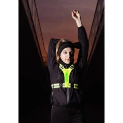 AVENTO Gilet De Sport à Led - Rechargeable - Jaune Fluo - Gilet De Sécurité -Équipement Sportif gilet de sport a led rechargeable jaune fluo gilet de securite 3