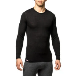 Woolpower Merino Base Layer Crewneck 200 - Noir -Équipement Sportif woolpower merino base layer crewneck 200 noir 2